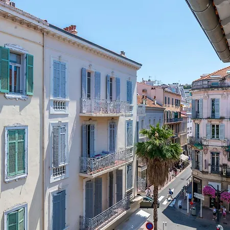 2 Bedrooms Near - Appartement *