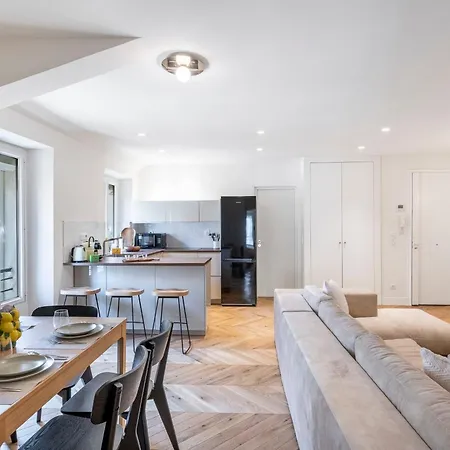 2 Bedrooms Near - Appartement *